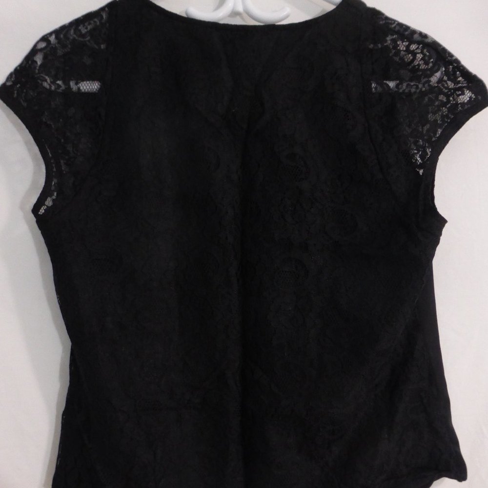 GUESS, black v neck shirt with lace sleeves & back | size large | NWOT - Picture 6 of 7